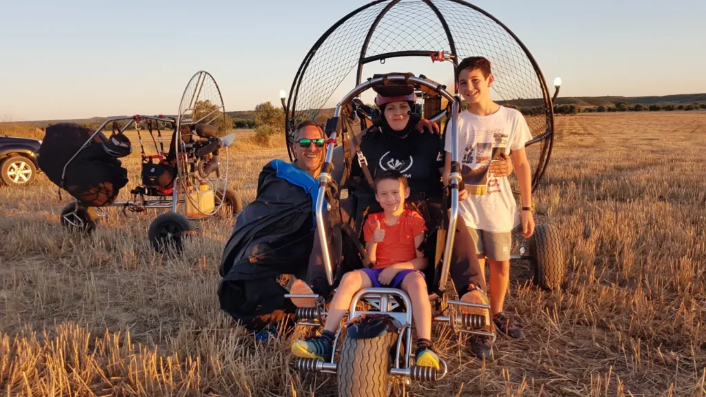 Ericfly con sus amigos de paramotor